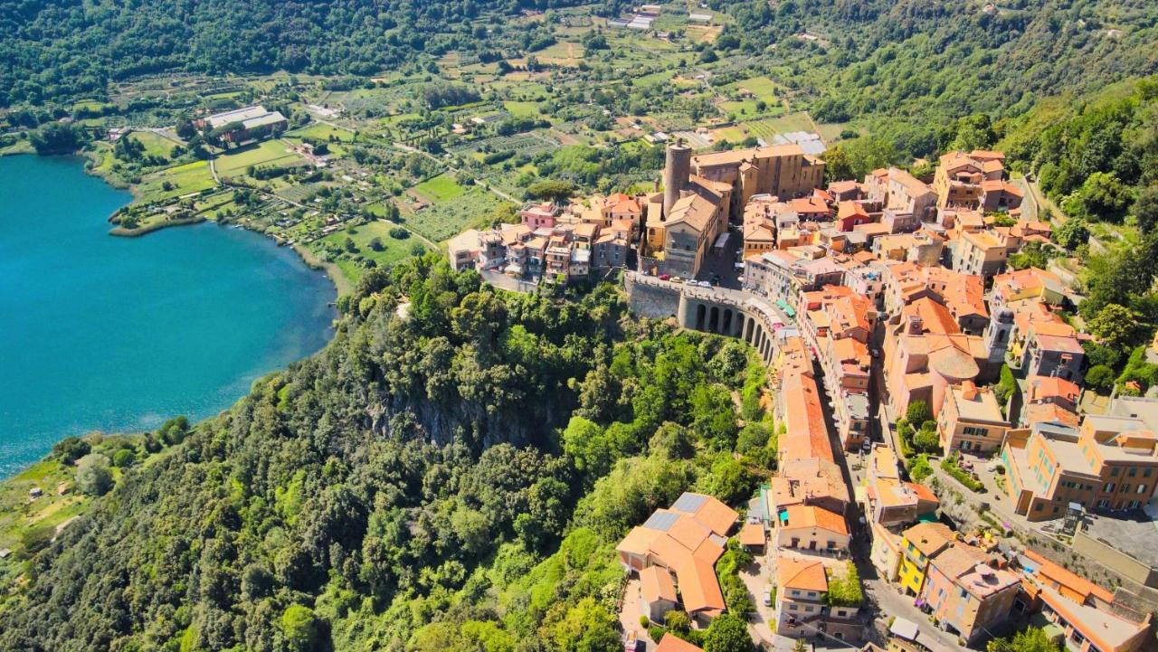 Suite Sul Lago Nemi Luaran gambar
